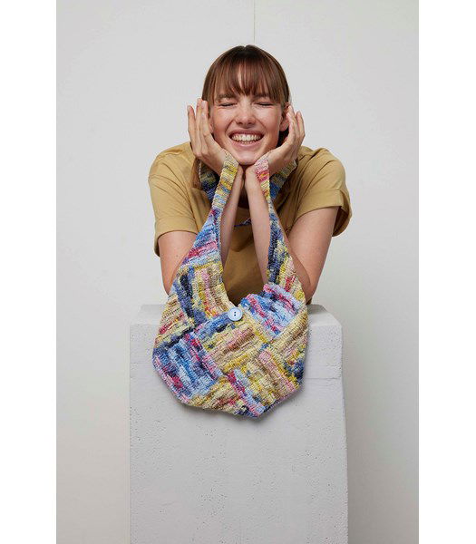 Haakpatroon Ronde tas Tracie met blokken en schouderbanden
