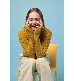 Korte damestrui met verticale lijnenspel