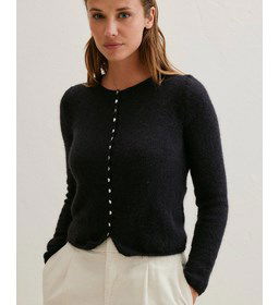 Vest met kleine knoopjes gemaakt van Breinaalden