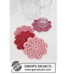 bloemen onderzetters Blushing Coasters gemaakt van Drops Paris