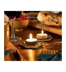 Theelichthouders gemaakt van Lang Yarns Quattro, Quattro Lame en Quattro color