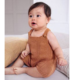 Box pakje met smalle schouderbandjes gemaakt van Lana Grossa Elastico