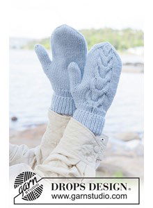 Frosted Bloom Mittens