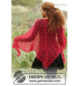 Omslagdoek Carmen gemaakt van Drops Brushed Alpaca Silk