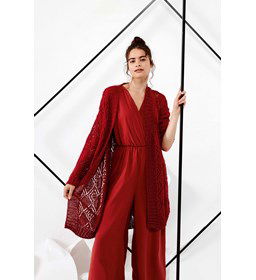 Damesvest in ruitjes ajourpatroon gemaakt van Lang Yarns Lino