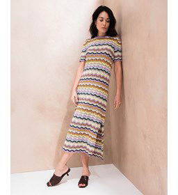 lange damesjurk Lola met splitten in de zijnaad gemaakt van Phildar Phil Coton 3