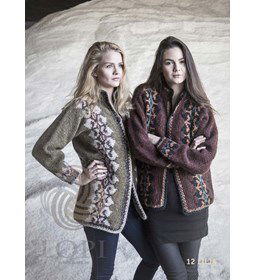 Damesjasje met verticaal inbreipatroon gemaakt van Lopi Alafosslopi