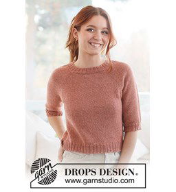 Damestop met korte raglanmouwen gemaakt van Drops Alpaca