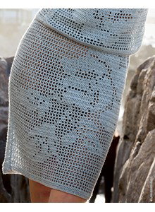 Haakpatroon rok met bloempatroon gemaakt van Lana Grossa Solo Lino