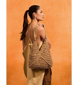 schoudertas met sparkle gemaakt van knopen