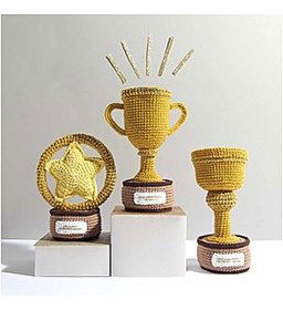 Trofee beker set Ricorumi The winner is gemaakt van Boeken Rico