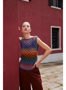 dameshemdje Poppy in doorkijk gatenpatroon