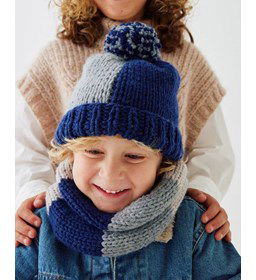 Kindersnood in blokkleuren gemaakt van Phildar Phil Rapido