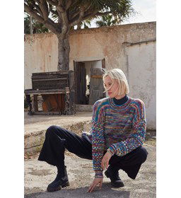 Damestrui Moveday met afhangende mouw in golfpatroon gemaakt van Lang Yarns Move 8