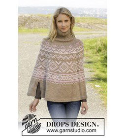 Gebreide poncho met Noors patroon gemaakt van Drops Nepal