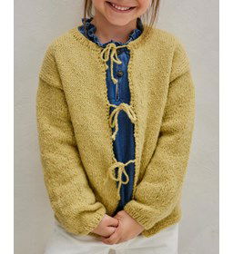 Kindervest met striksluiting gemaakt van Breinaalden