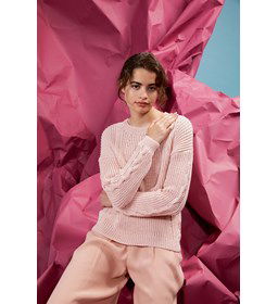 Damestrui in halfpatentsteek en kabelpatroon gemaakt van Lang Yarns Soft Cotton