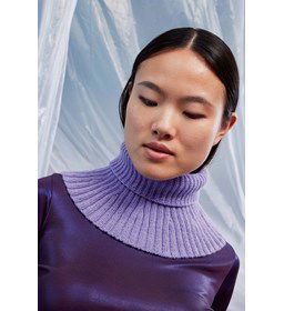Turtle neck halswarmer gemaakt van Lang Yarns Cashmere Premium