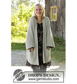 Dames vest gemaakt van Drops Puna