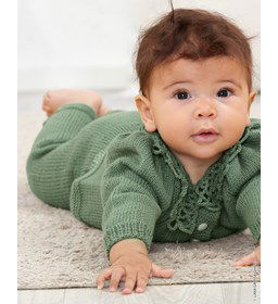 Babybroekje gemaakt van Lana Grossa Cool Wool Baby