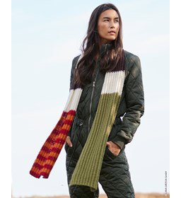 Gestreepte sjaal gemaakt van Lana Grossa Cool Wool Big