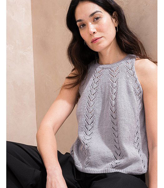 Breipatroon top Leopold met hoge halterhalslijn