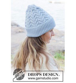 Frosted Bloom Hat gemaakt van Drops Merino extra fine