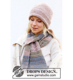 Meerkleurige muts en sjaal gemaakt van Drops Alpaca