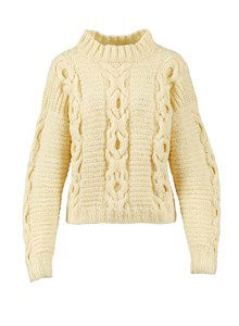 Trui met brede kabelpatroon