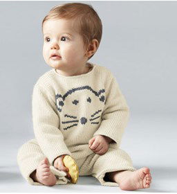 Boxpakje gemaakt van knopen