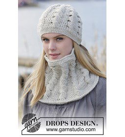 Gehaakte muts en halswarmer met kabels gemaakt van Drops Nepal