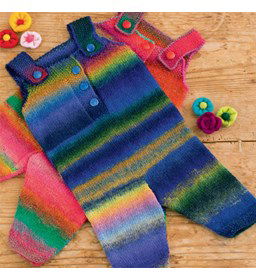 Kruippakje gemaakt van Lang Yarns Mille colori baby