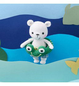 Polar bear gemaakt van DMC borduurgaren