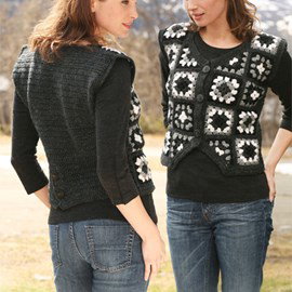 Drops Gehaakt DROPS gilet van ”Karisma” met vierkantjes. Maat S tot en met XXXL. 