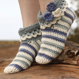 Drops Leuke gehaakte sloffen met strepen en bloemetjes van Nepal.