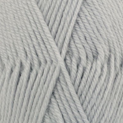 DROPS Karisma 70 licht blauwgrijs