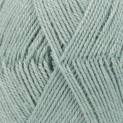 Drops Baby alpaca silk 7402 licht zeegroen op=op uit collectie 