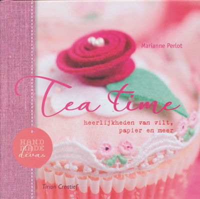 Hand made diva s - Tea time