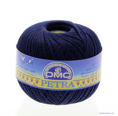 DMC Petra 5 - 05823 donker blauw