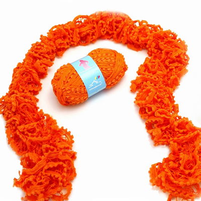 Scheepjes Ariana 45 pompon oranje op=op 