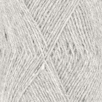 DROPS Fabel 114 light pearl grey