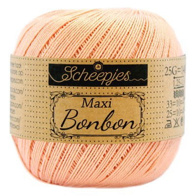 Scheepjes Maxi sweet treat 523 pale peach