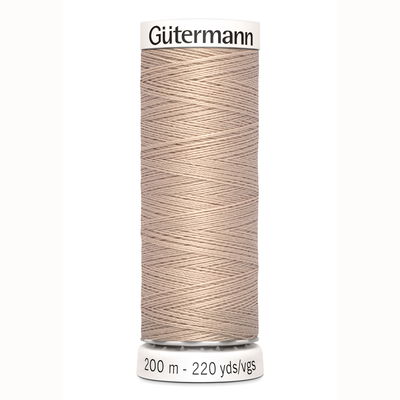 Gutermann 121 Naaigaren op=op uit collectie 