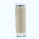 Gutermann 215 Naaigaren (op=op uit collectie)