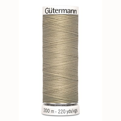 Gutermann Naaigaren 131