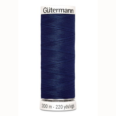 Gutermann 011 naaigaren op=op uit collectie 