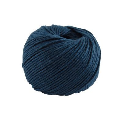 DMC Natura Medium 177 op=op uit collectie 