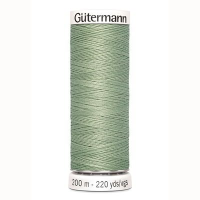 Gutermann 224 naaigaren op=op uit collectie 