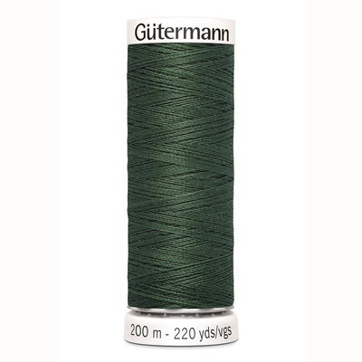 Gutermann 164 naaigaren op=op uit collectie 