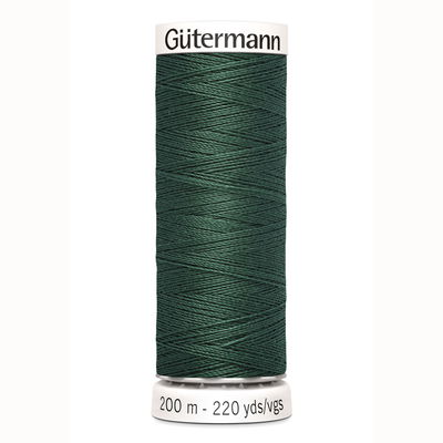Gutermann 302 naaigaren op=op uit collectie 